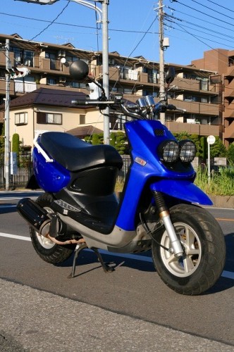 YAMAHA BW`S100 黒 消費者還元事業 対象店舗　在庫入替一掃！各車大幅値下げ！乗り出し整備費込！消耗品プレゼント！安心ショップ整備！ img_3971-332x500.jpg