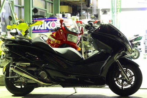 マフラー交換（MF10 フォルツァZ） | 埼玉県戸田市 中古バイク販売 