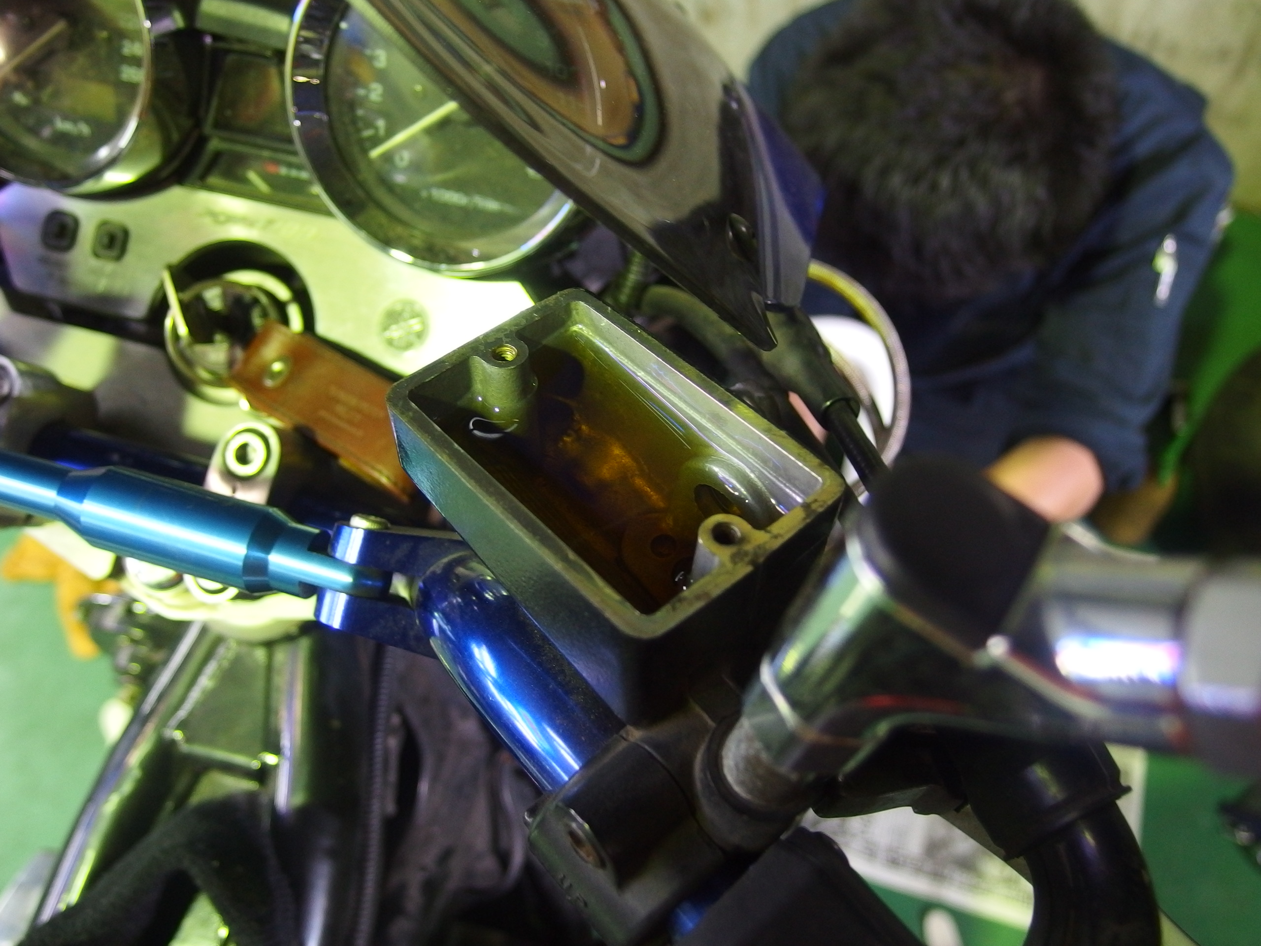 OLYMPUS DIGITAL CAMERA